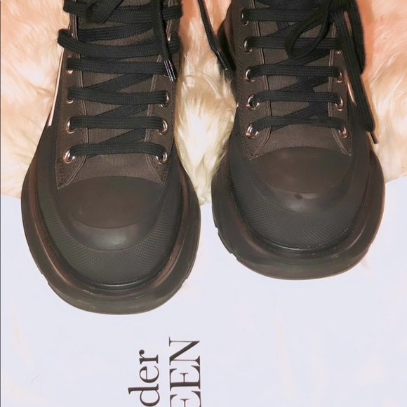 Alexander McQueen Boots - Picture 4 of 5